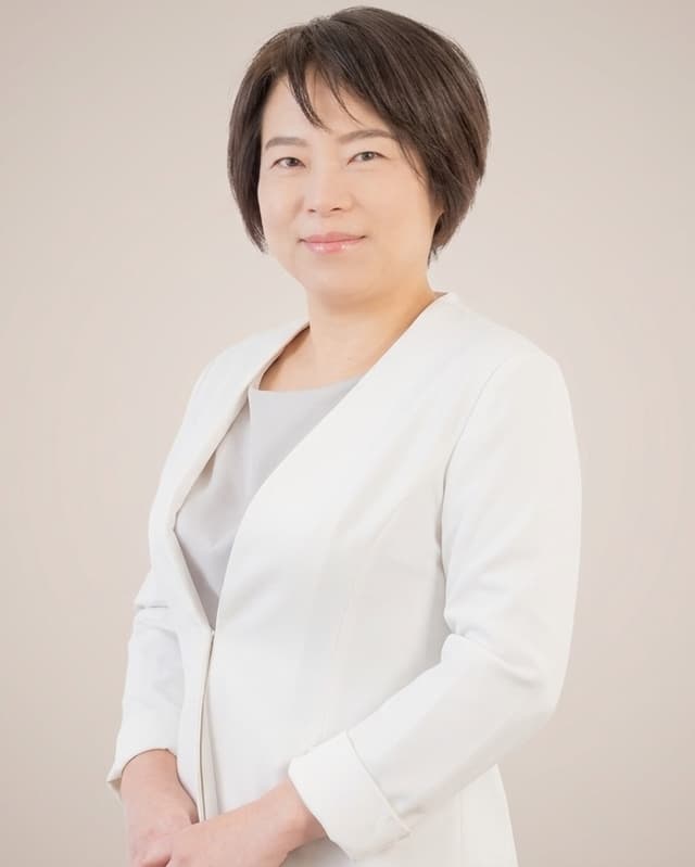 代表 小田 尚江